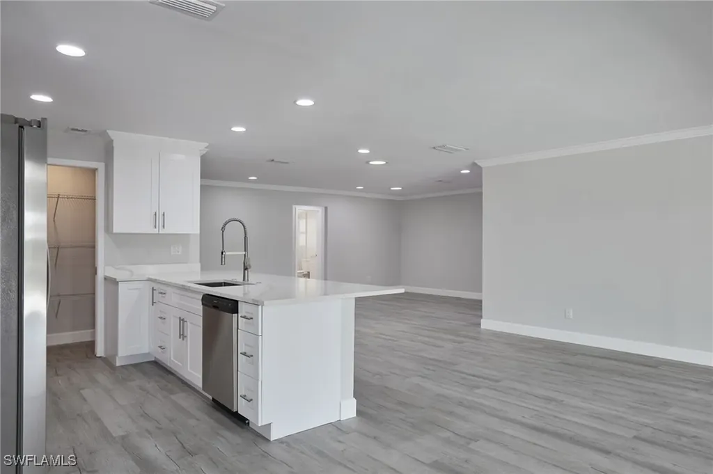 4387 Harbour Terrace North Fort Myers FL 33903
