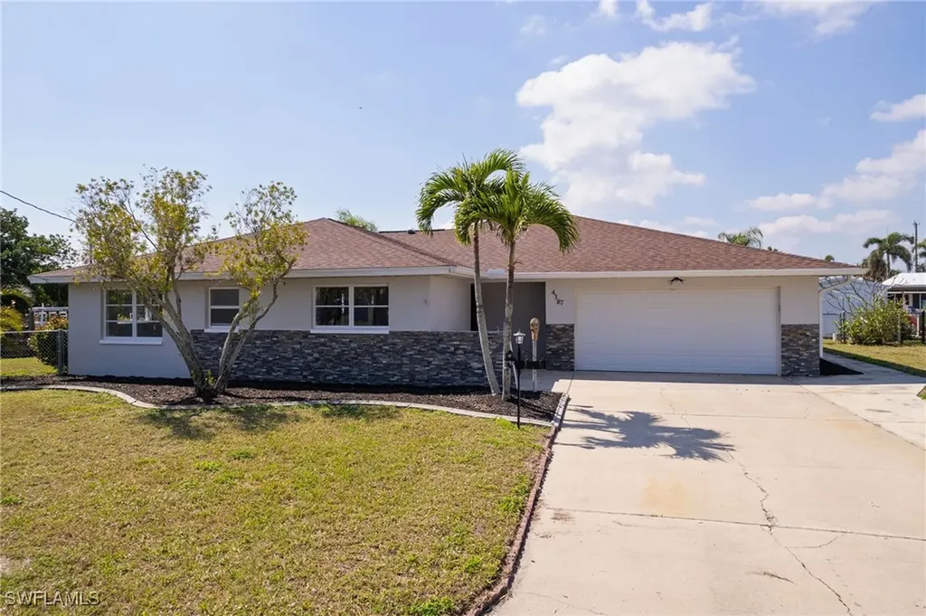 4387 Harbour Terrace North Fort Myers FL 33903