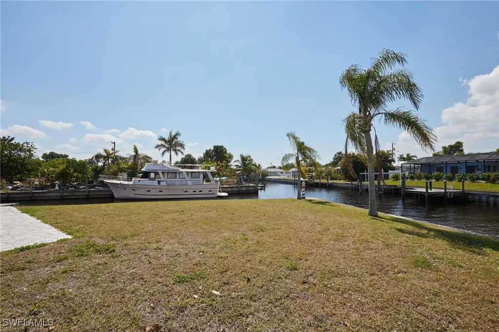 4387 Harbour Terrace North Fort Myers FL 33903