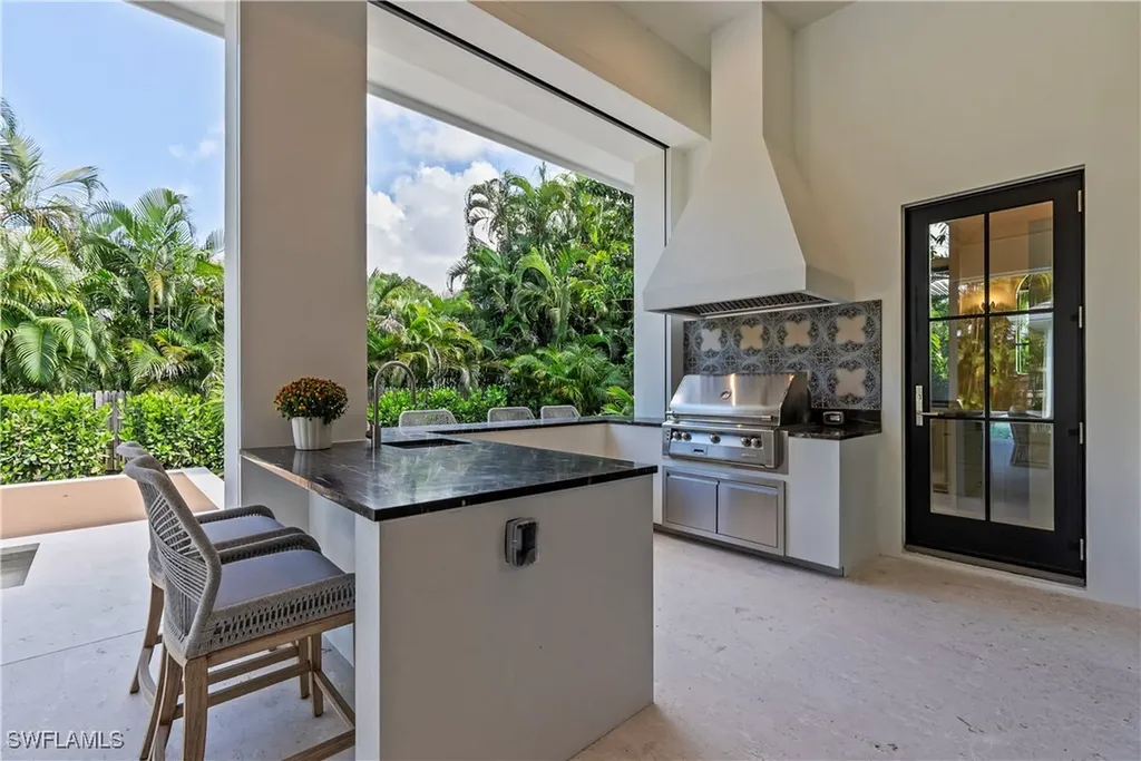 515 Murex Drive Naples FL 34102
