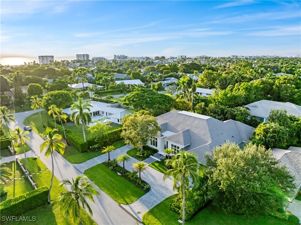 515 Murex Drive Naples FL 34102