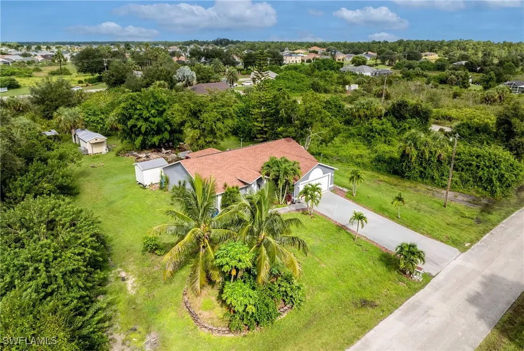 621 Magnolia Avenue Lehigh Acres FL 33972