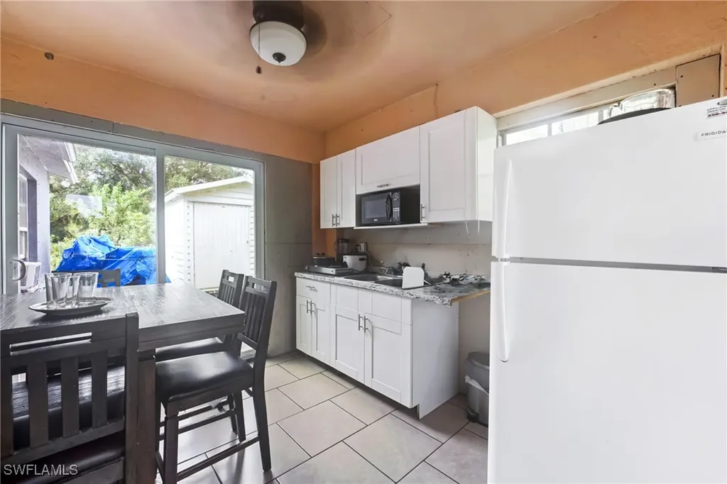 621 Magnolia Avenue Lehigh Acres FL 33972