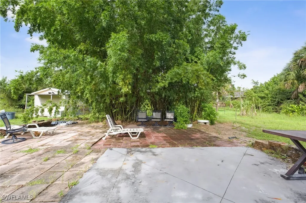 621 Magnolia Avenue Lehigh Acres FL 33972