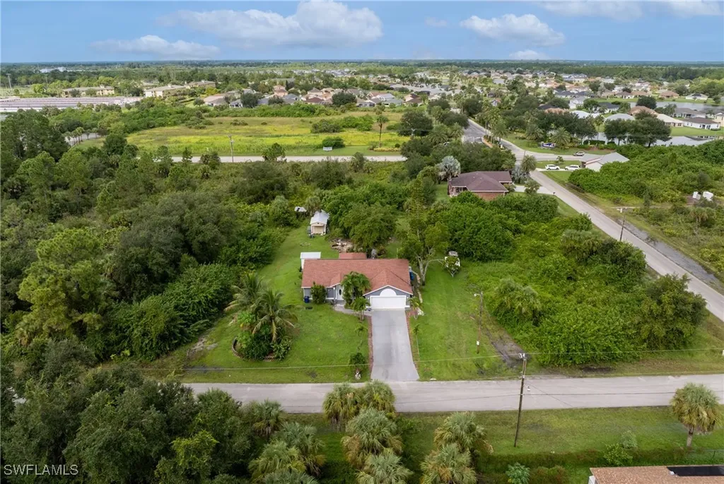 621 Magnolia Avenue Lehigh Acres FL 33972