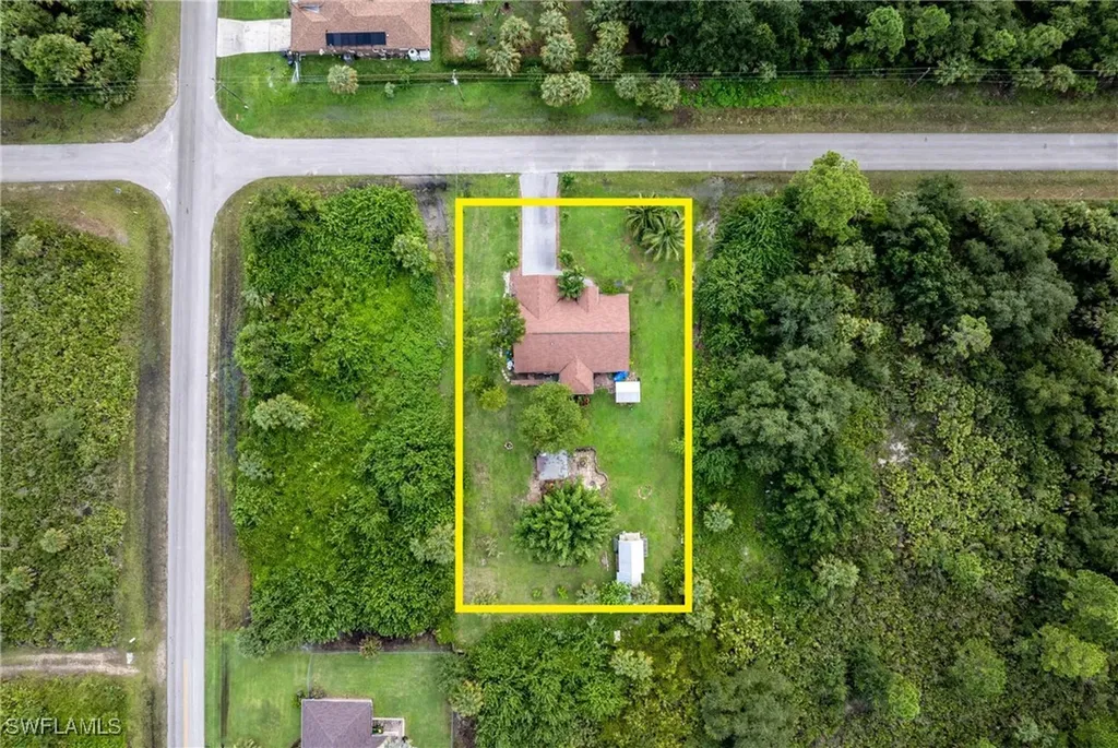 621 Magnolia Avenue Lehigh Acres FL 33972