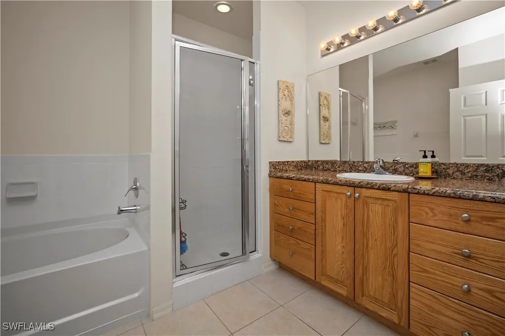 1788 Concordia Lake Circle Cape Coral FL 33909