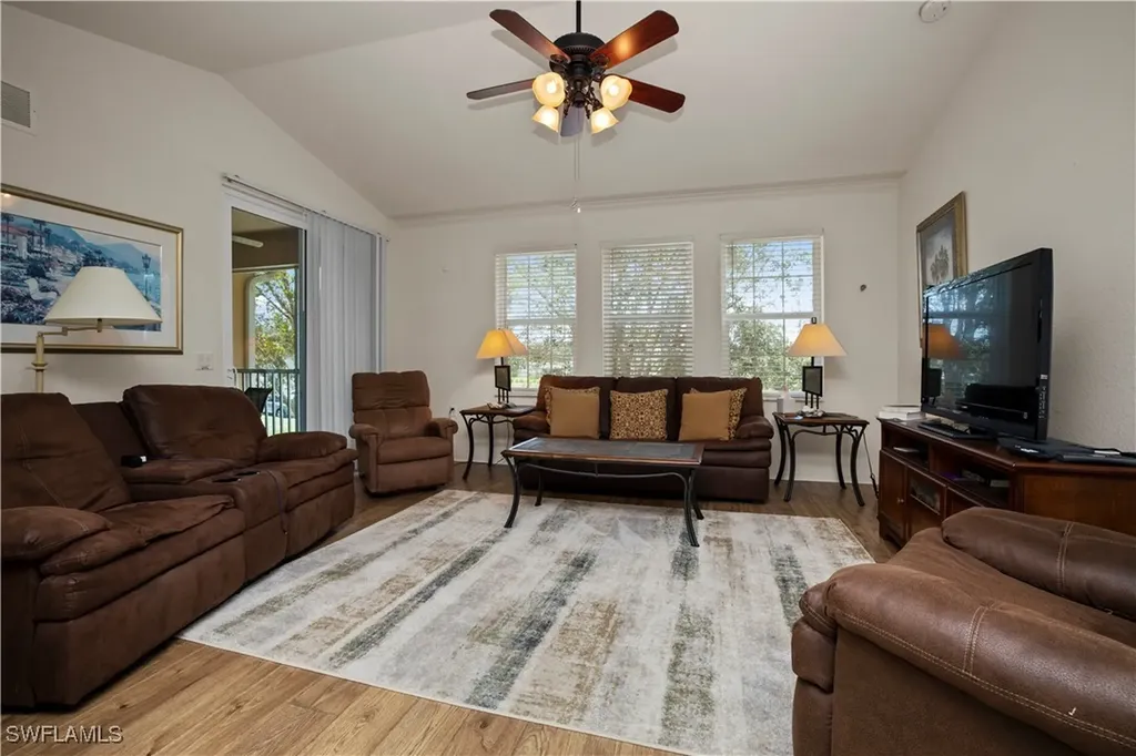 1788 Concordia Lake Circle Cape Coral FL 33909