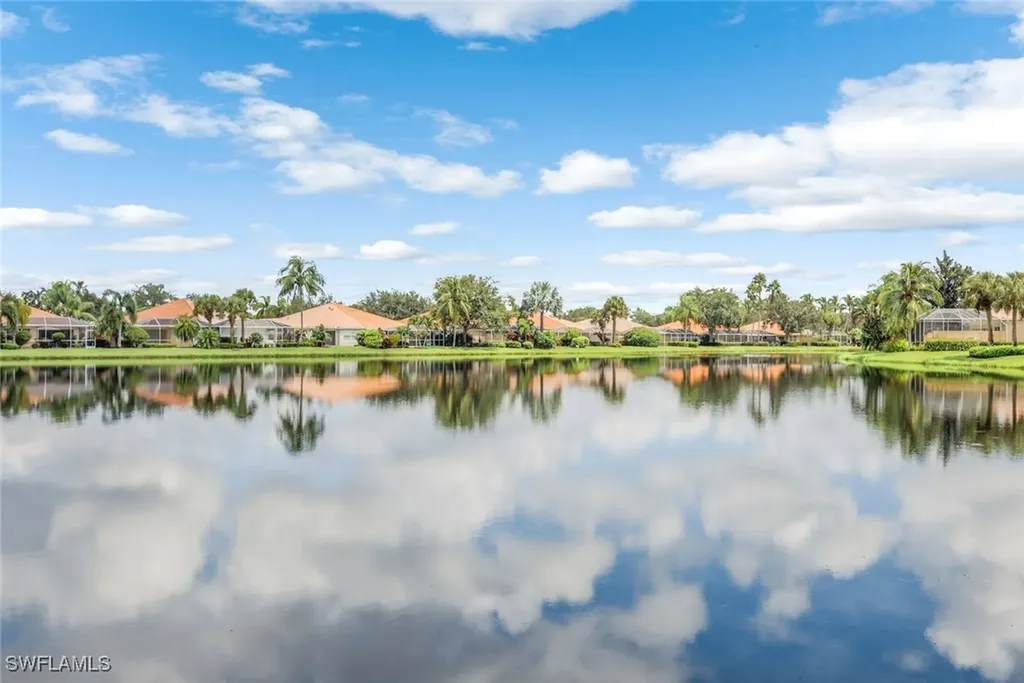 5449 Freeport Lane Naples FL 34119