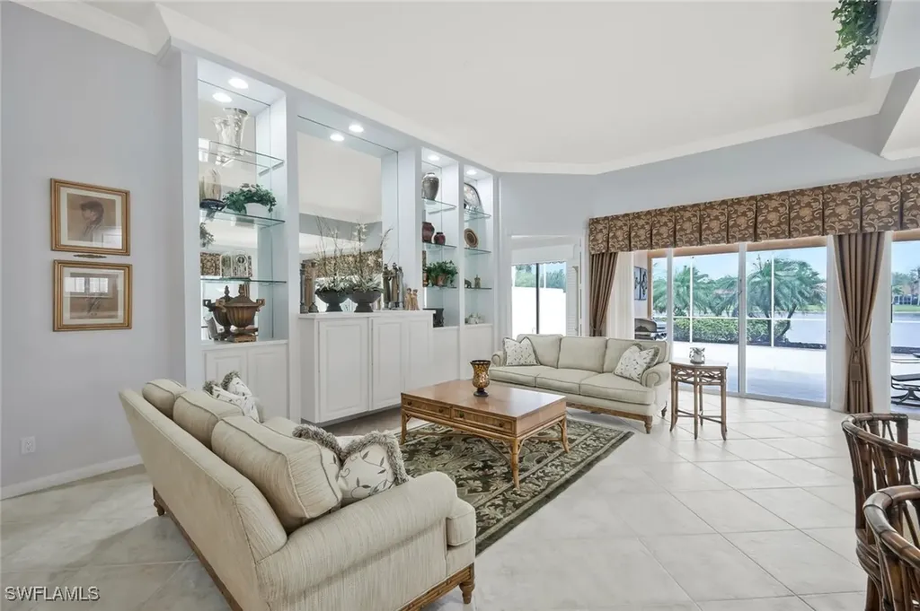 5449 Freeport Lane Naples FL 34119