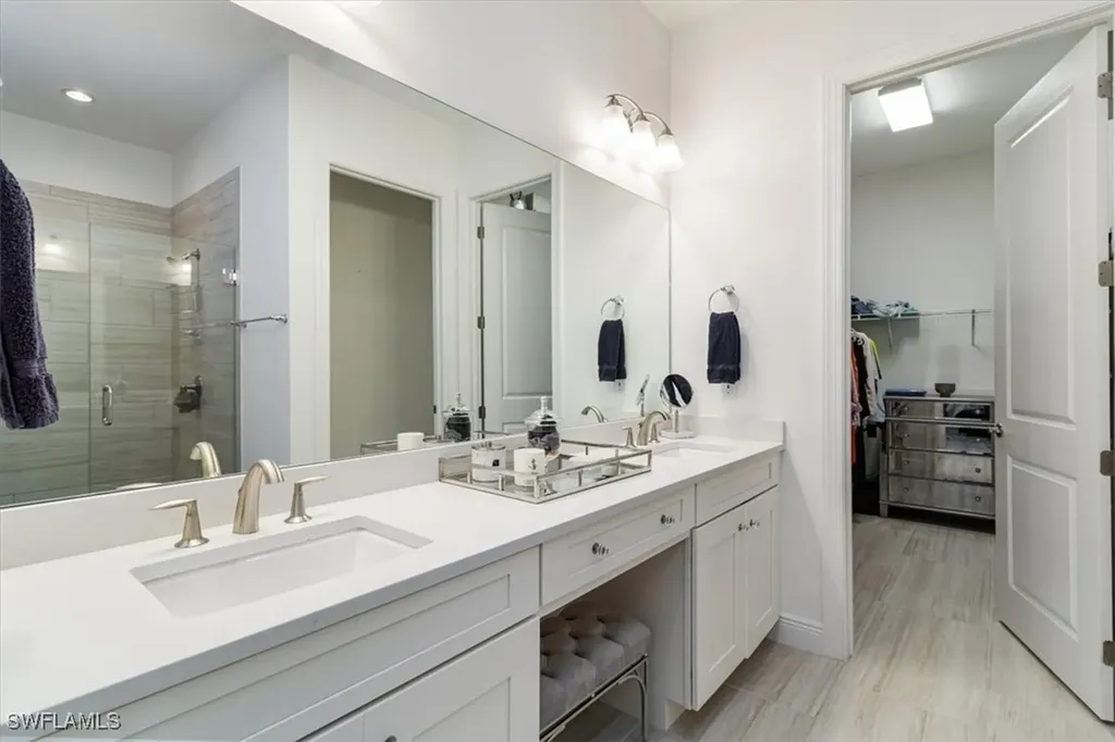 8943 Saint Lucia Drive Naples FL 34114