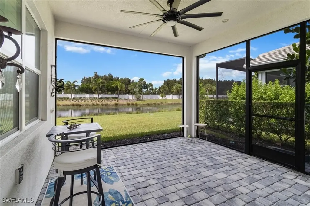 8943 Saint Lucia Drive Naples FL 34114