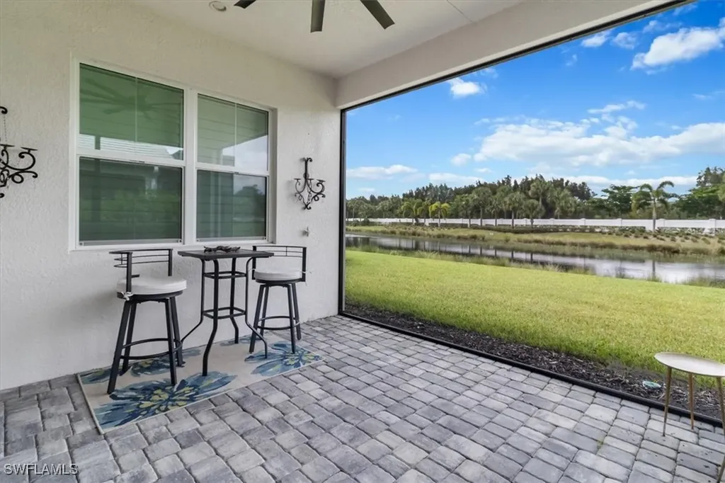 8943 Saint Lucia Drive Naples FL 34114