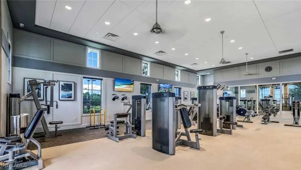 8943 Saint Lucia Drive Naples FL 34114