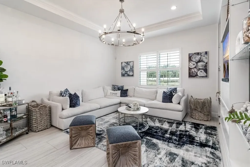 8943 Saint Lucia Drive Naples FL 34114