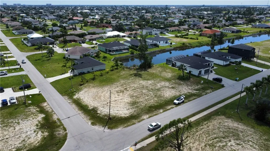 820 SW 28th Street Cape Coral FL 33914