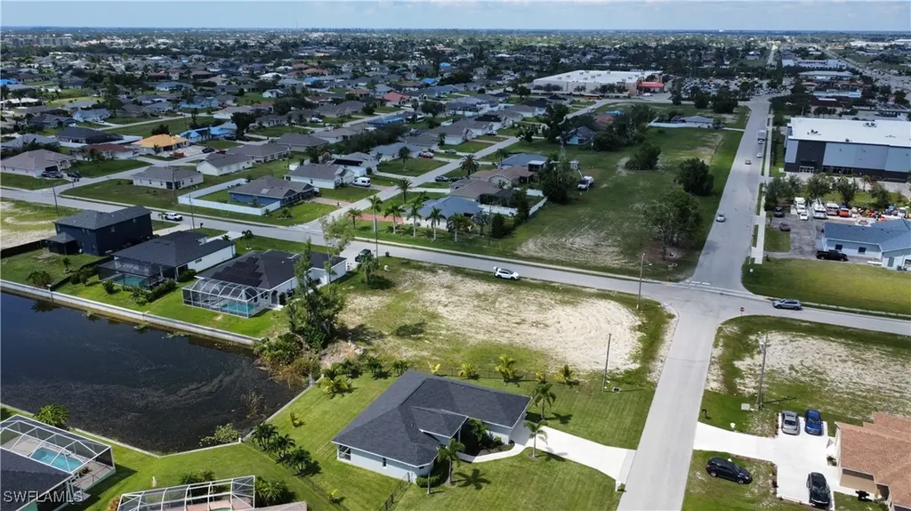 820 SW 28th Street Cape Coral FL 33914