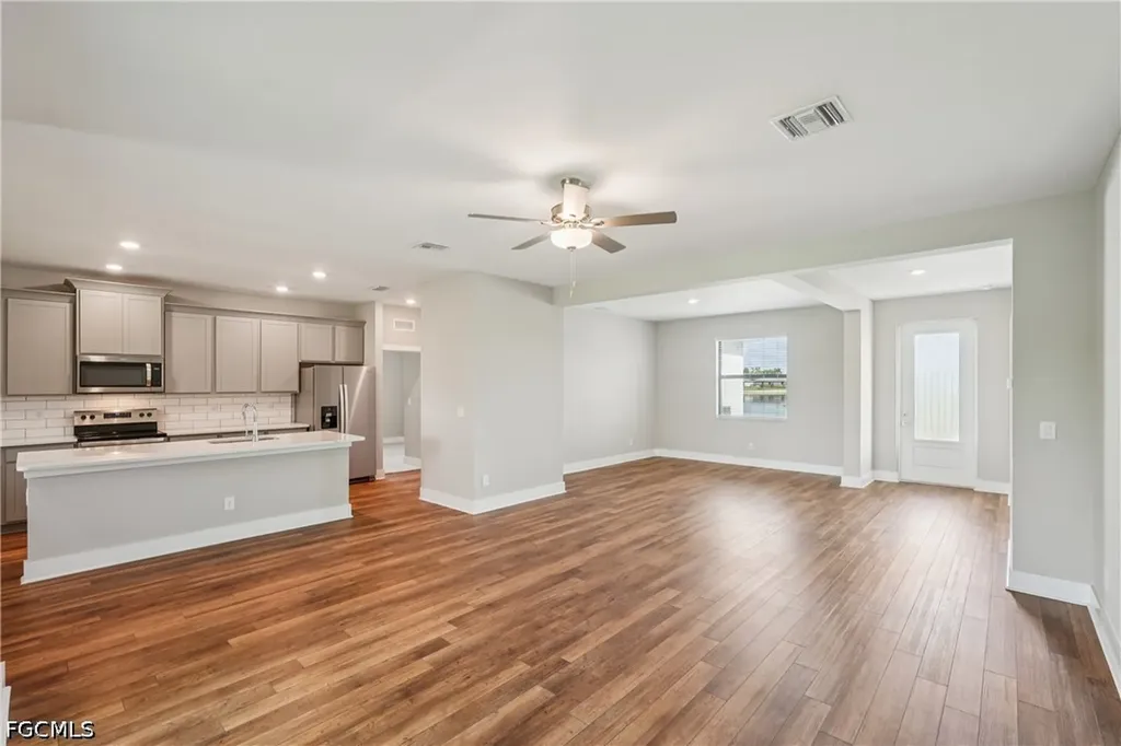 939 Admiral Bull Halsey Avenue Labelle FL 33935