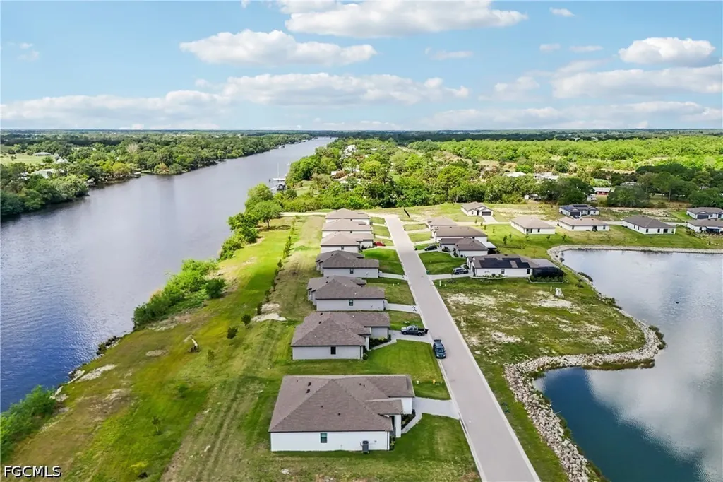 939 Admiral Bull Halsey Avenue Labelle FL 33935
