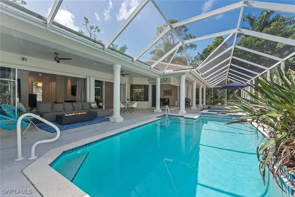 2271 Hawksridge Drive Naples FL 34105