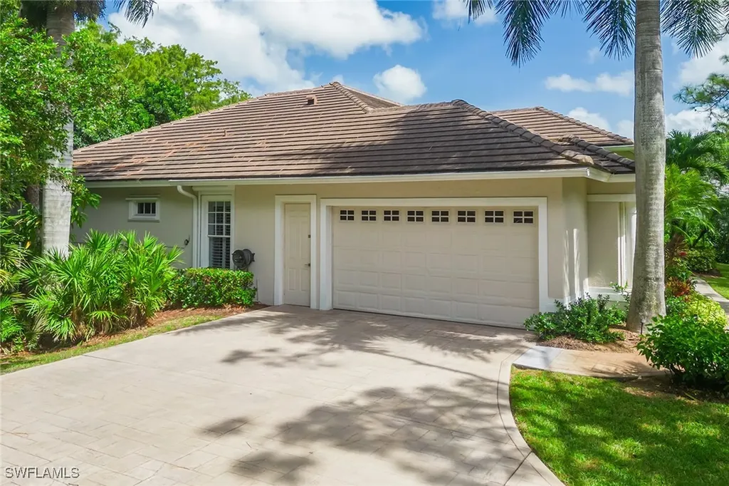 2271 Hawksridge Drive Naples FL 34105
