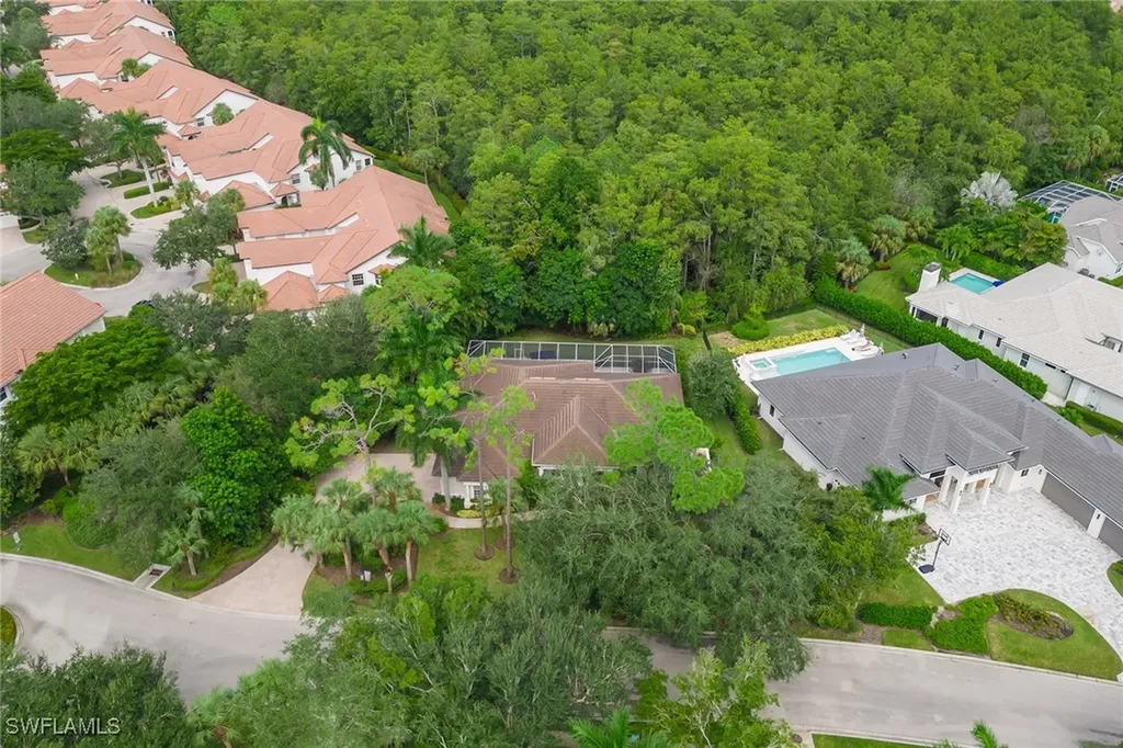 2271 Hawksridge Drive Naples FL 34105