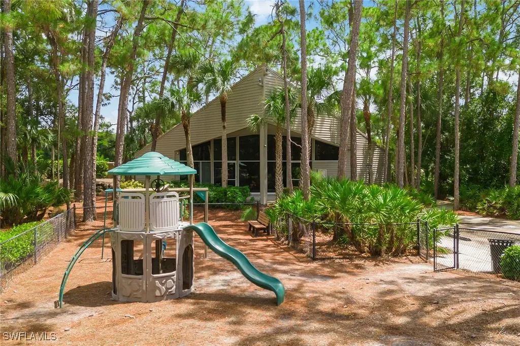 2271 Hawksridge Drive Naples FL 34105