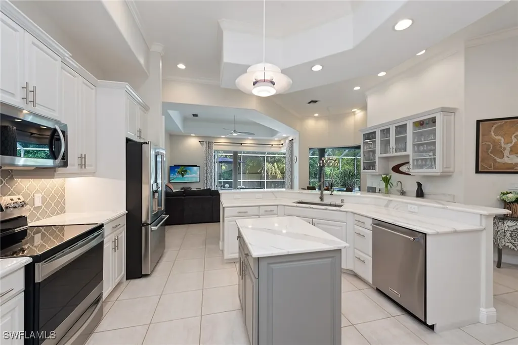 2271 Hawksridge Drive Naples FL 34105
