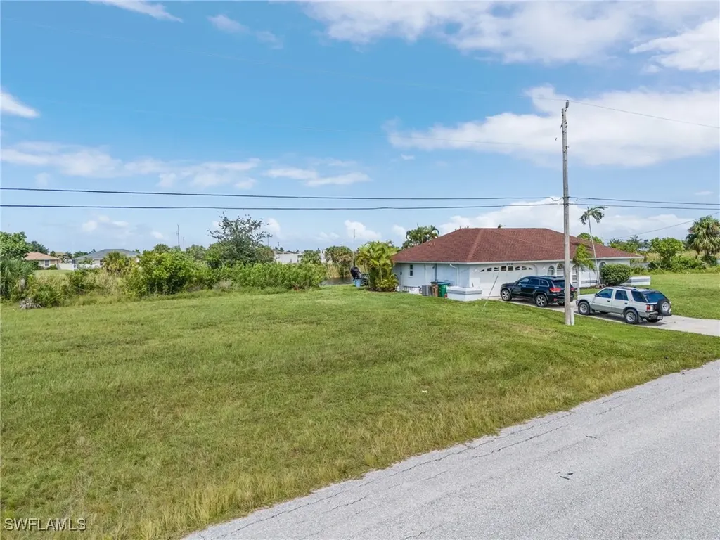 308 NW 29th Place Cape Coral FL 33993