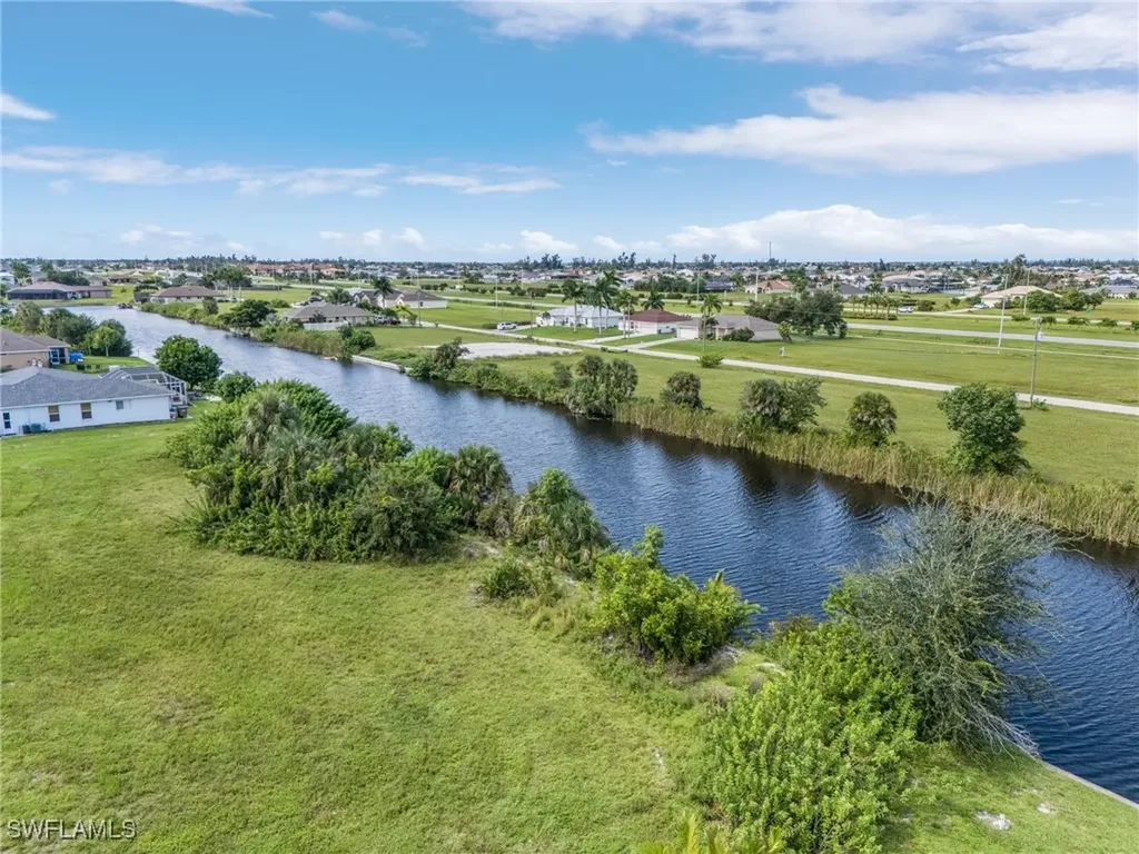 308 NW 29th Place Cape Coral FL 33993