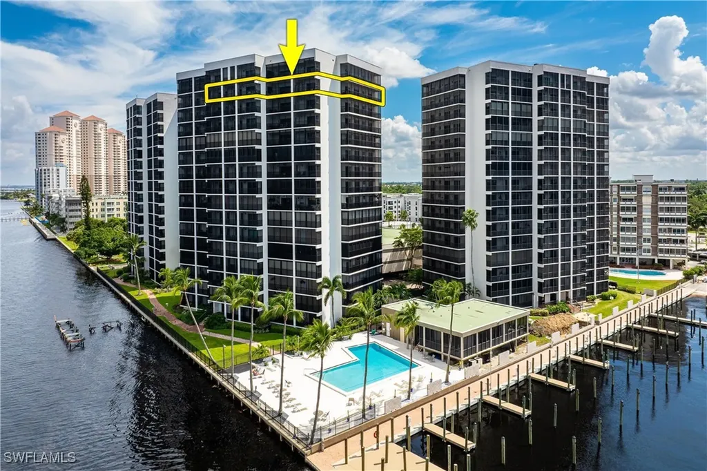 1910 Virginia Avenue Fort Myers FL 33901