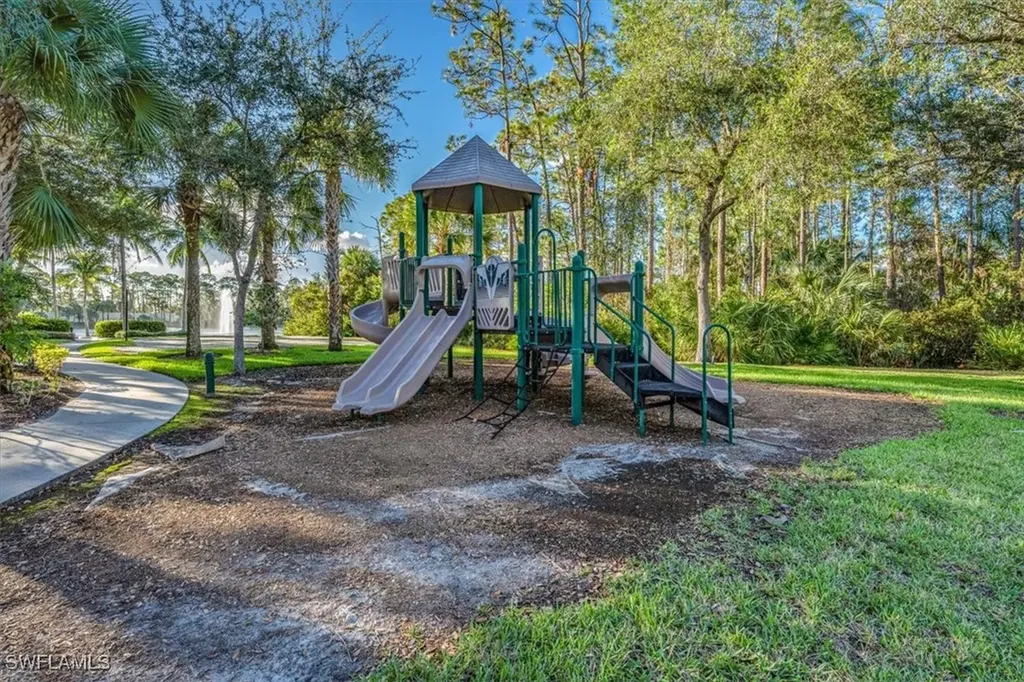 1626 Tarpon Bay Drive S Naples FL 34119