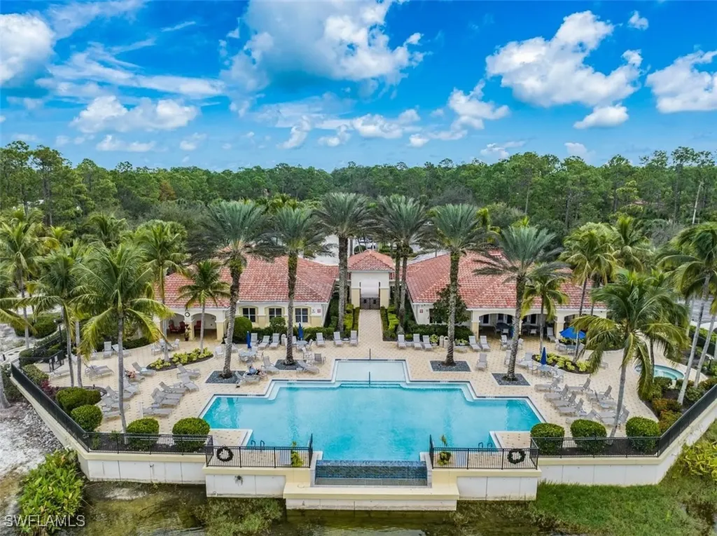 1626 Tarpon Bay Drive S Naples FL 34119