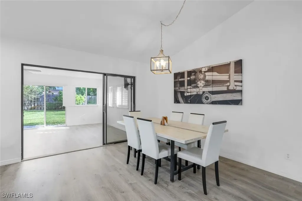 1005 Hilltop Drive Naples FL 34103