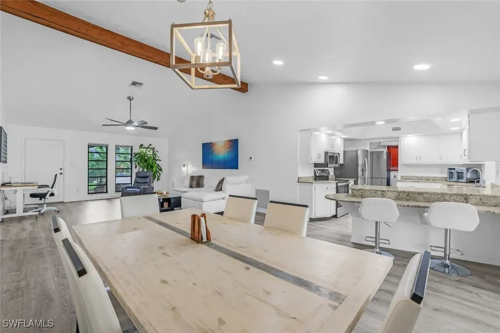 1005 Hilltop Drive Naples FL 34103