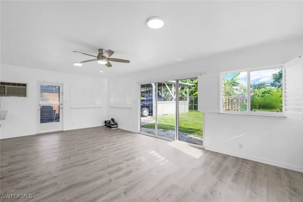 1005 Hilltop Drive Naples FL 34103