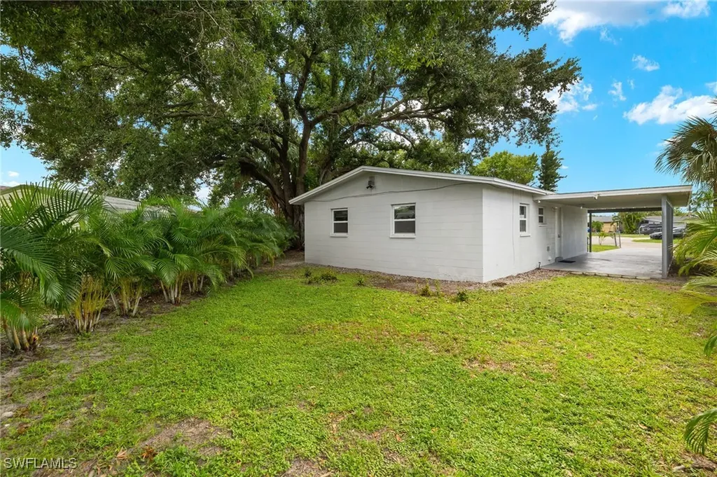 3 W Clermont Court Fort Myers FL 33916