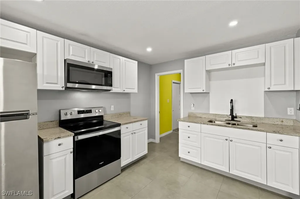 3 W Clermont Court Fort Myers FL 33916