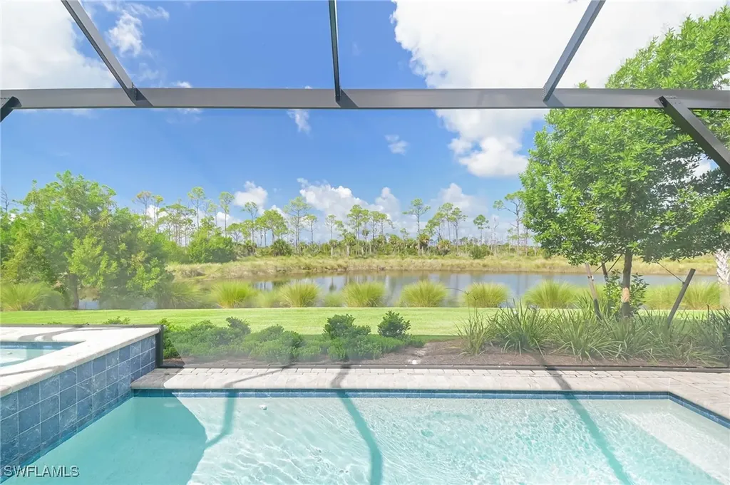 6395 Negril Isle Drive Naples FL 34113