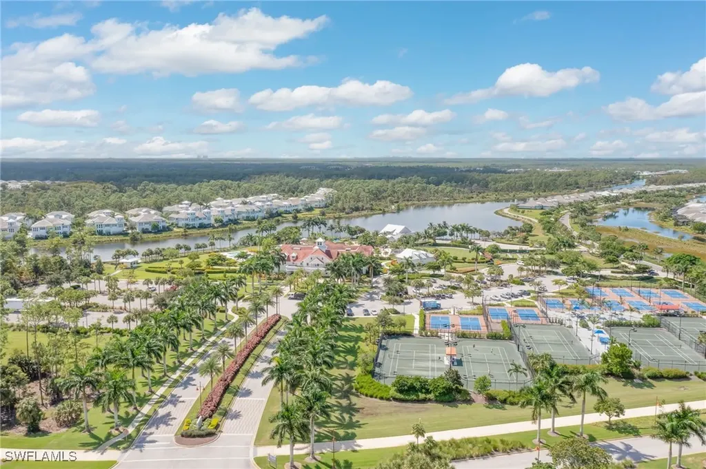 6395 Negril Isle Drive Naples FL 34113