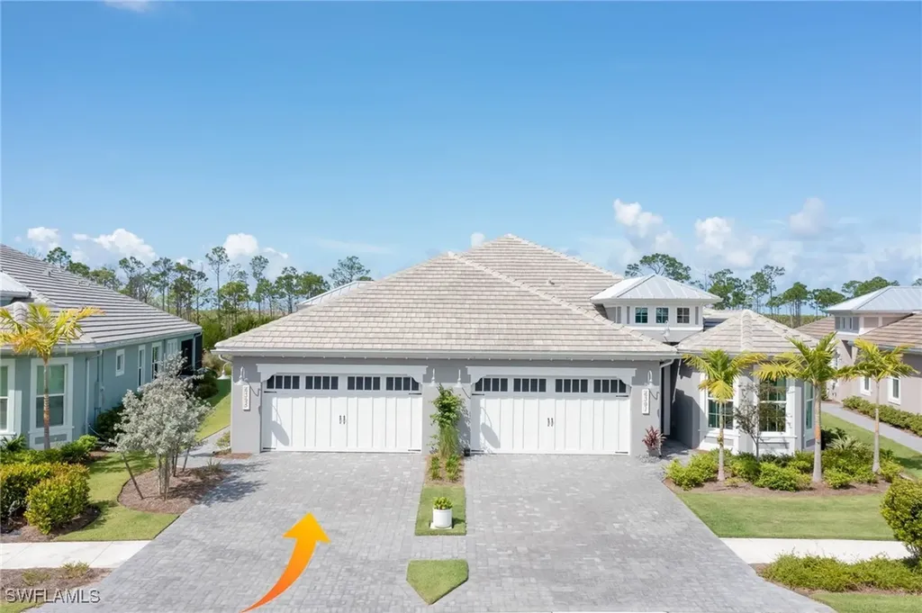 6395 Negril Isle Drive Naples FL 34113