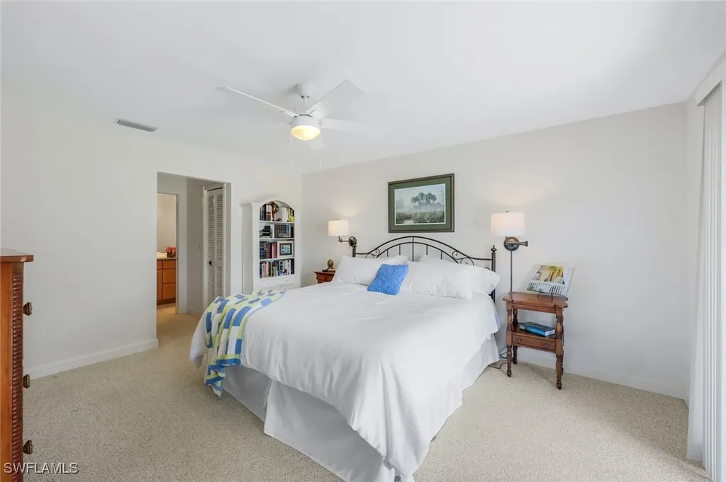 9694 Litchfield Lane Naples FL 34109