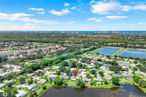 9694 Litchfield Lane Naples FL 34109