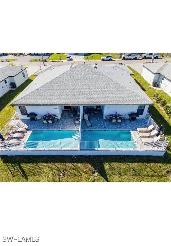 317-319 SW 47th Terrace Cape Coral FL 33914
