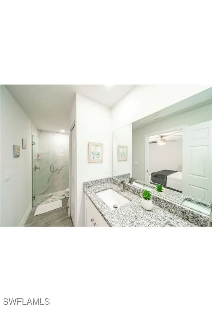317-319 SW 47th Terrace Cape Coral FL 33914