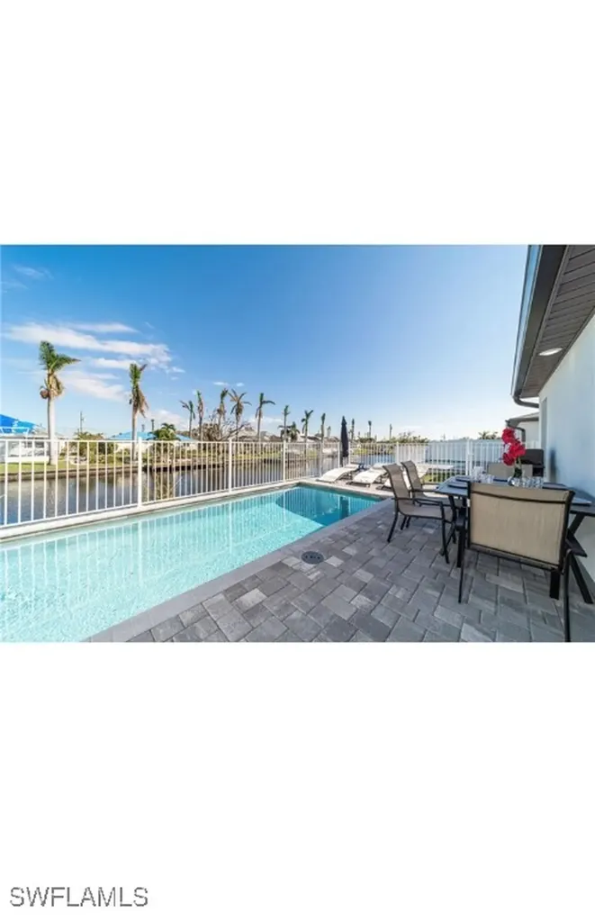317-319 SW 47th Terrace Cape Coral FL 33914