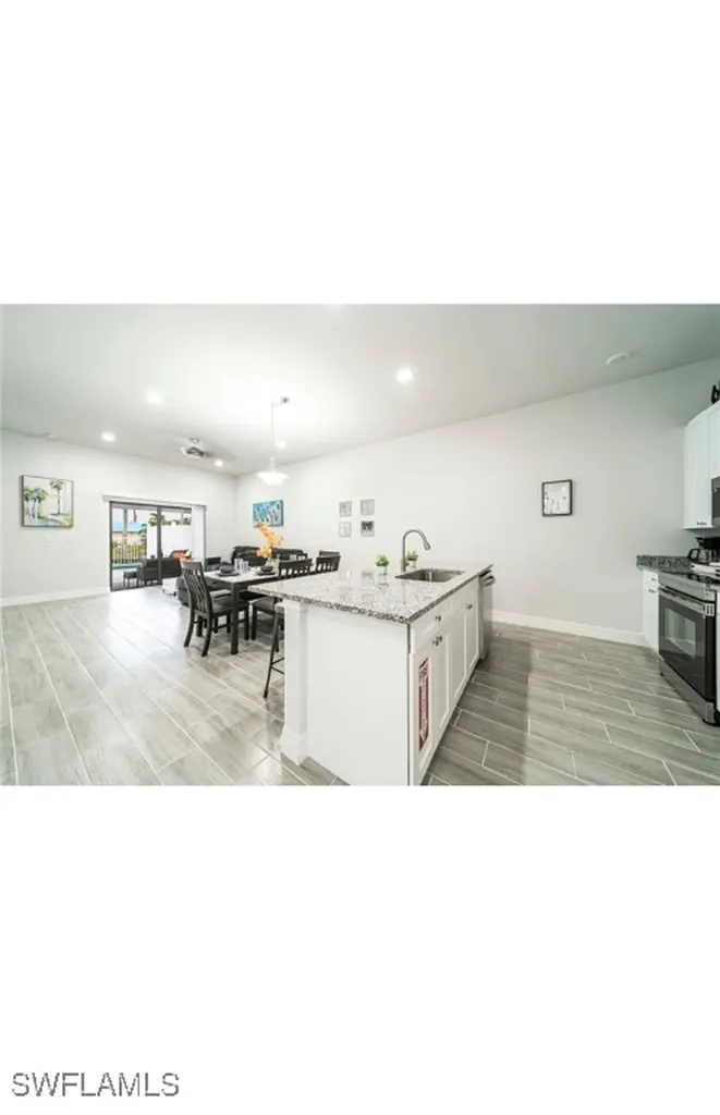 317-319 SW 47th Terrace Cape Coral FL 33914