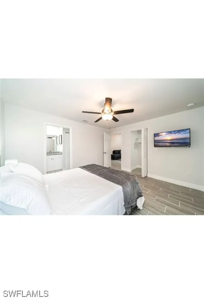 317-319 SW 47th Terrace Cape Coral FL 33914