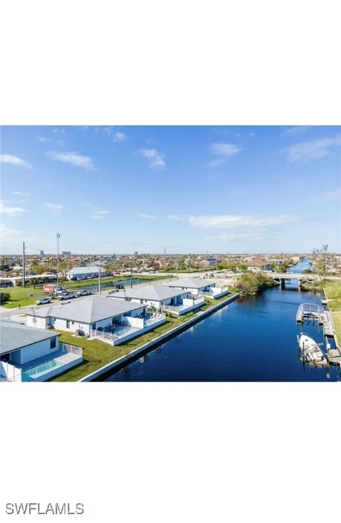 317-319 SW 47th Terrace Cape Coral FL 33914
