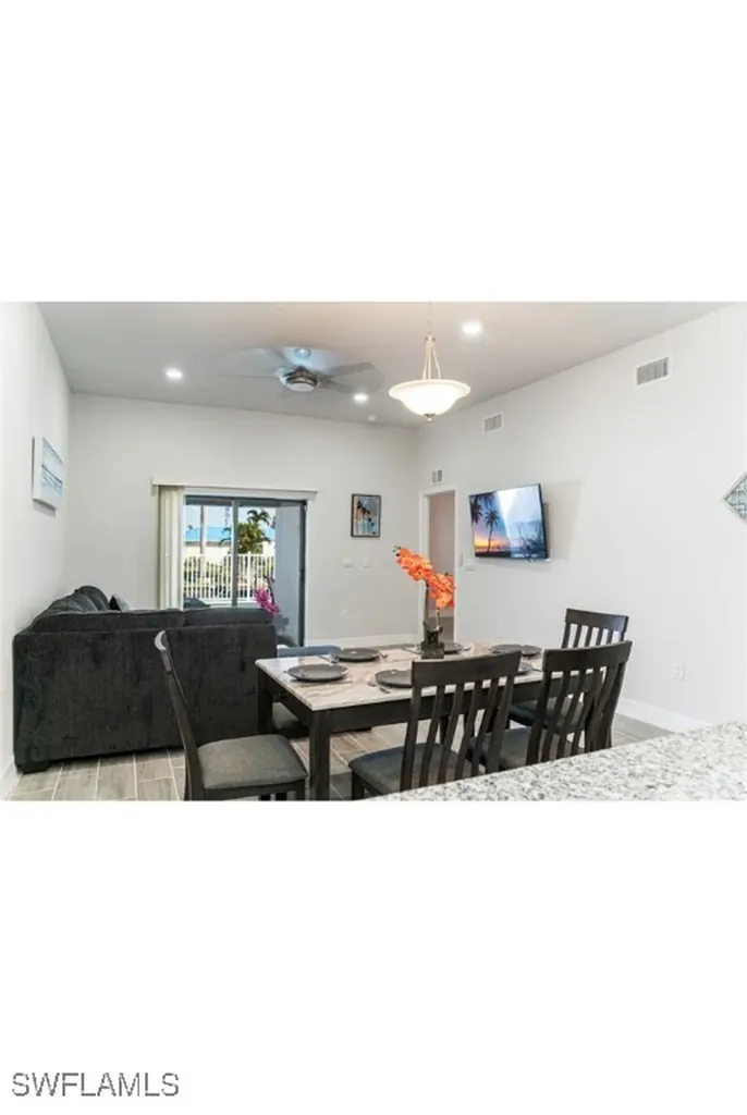 317-319 SW 47th Terrace Cape Coral FL 33914